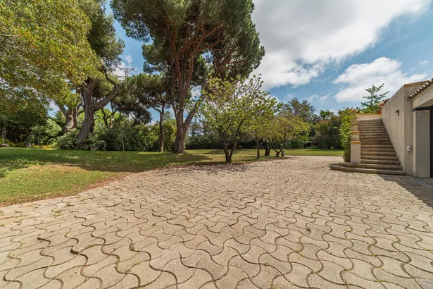 Finca única con más de 7.000 m² de privacidad a un paso de Barcelona