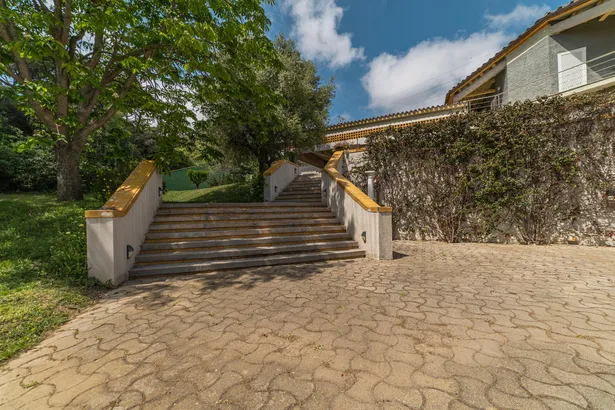 Finca única con más de 7.000 m² de privacidad a un paso de Barcelona