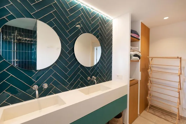 Exclusiva oportunitat a Tamariu — Apartament totalment reformat amb vistes al mar