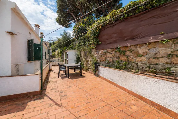 Encantadora casa de poble a Caldes d’Estrac