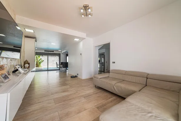 Exclusiva casa restaurada a 3 vientos