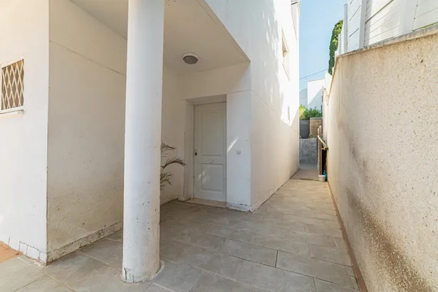 Exclusiva casa restaurada a 3 vientos