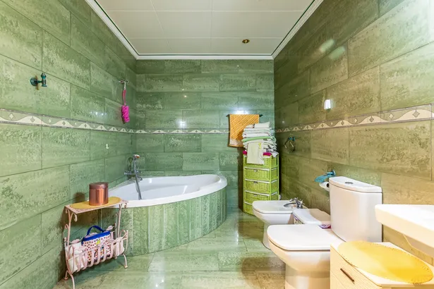 PRECIOSA CASA EN EL CENTRO DE TORDERA !!