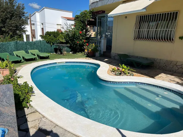Casa a 4 vientos en la Urb. Les Carolines