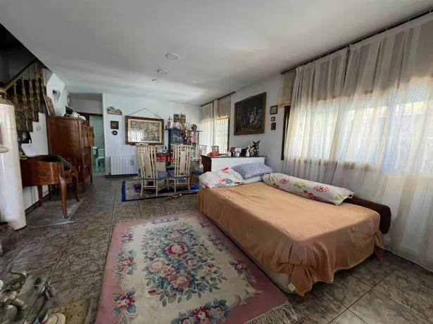 Casa a 4 vientos en la Urb. Les Carolines