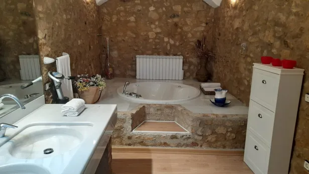 PRECIOSA CASA EN SANT GENIS DE PALAFOLLS