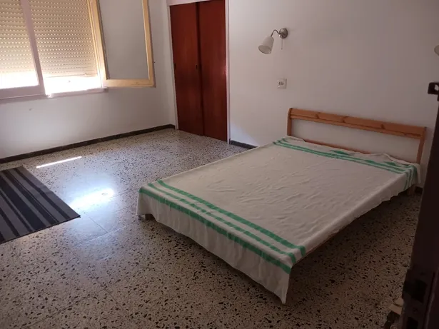 CASA EN SANT ANDRÉS