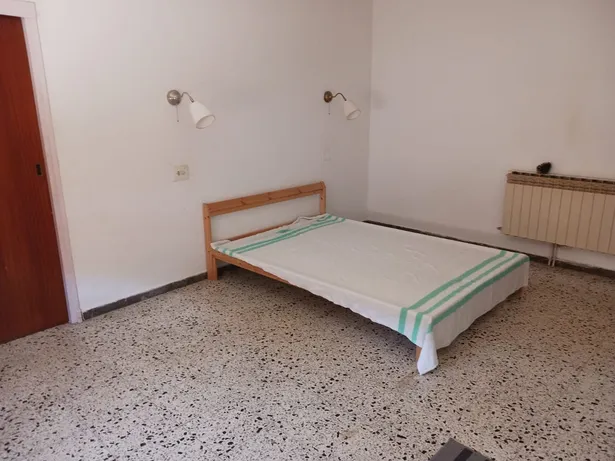 CASA EN SANT ANDRÉS