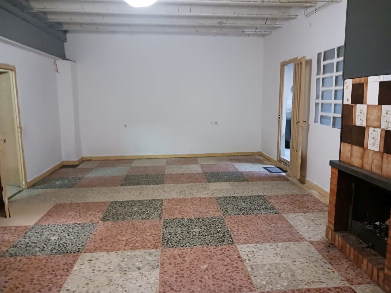 CASA EN SANT ANDRÉS