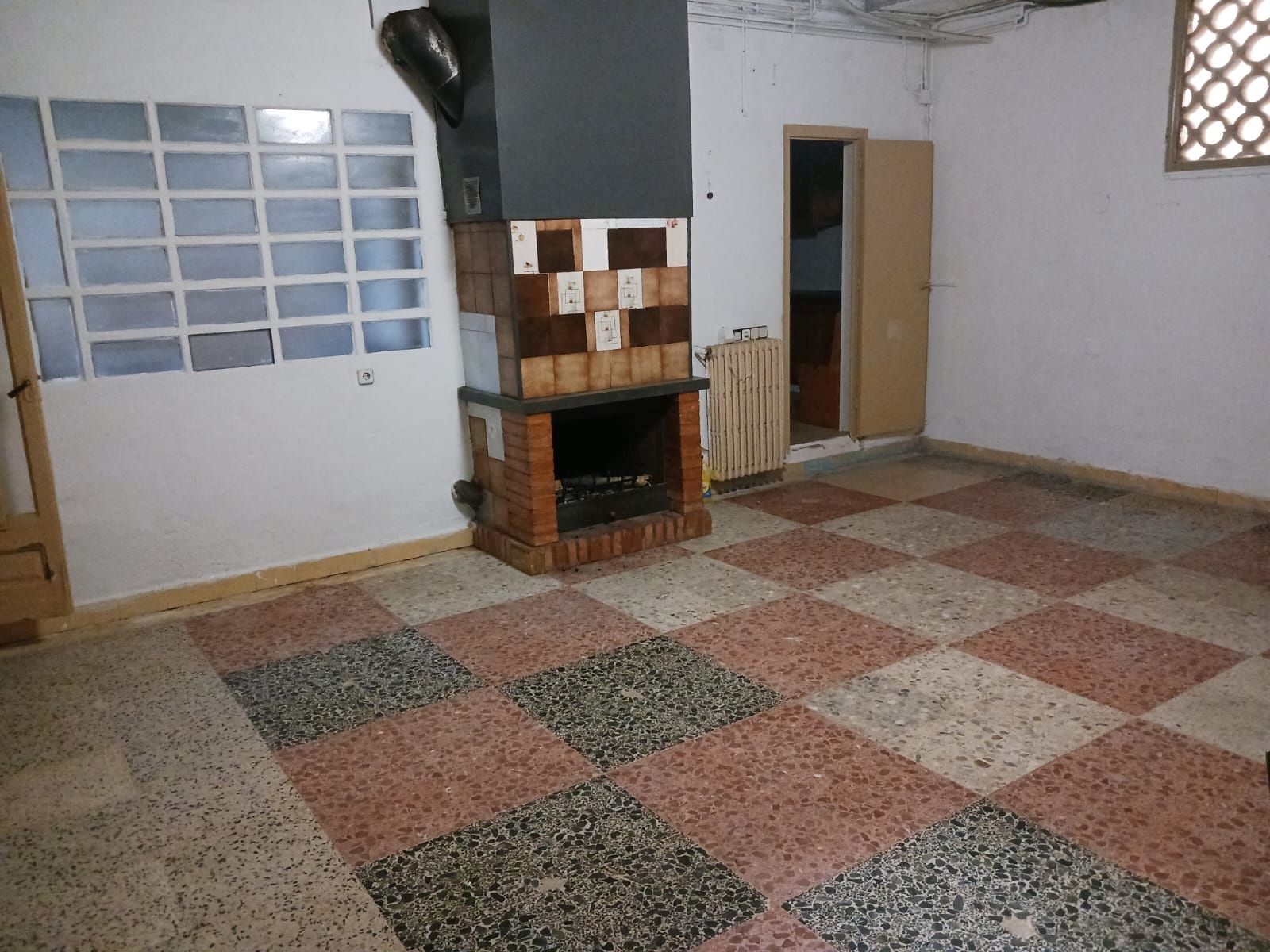 CASA EN SANT ANDRÉS