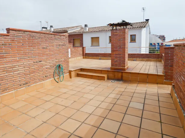 Exclusivo chalet en Premià: lujo, comodidad y ubicación