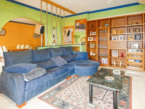 Exclusivo chalet en Premià: lujo, comodidad y ubicación