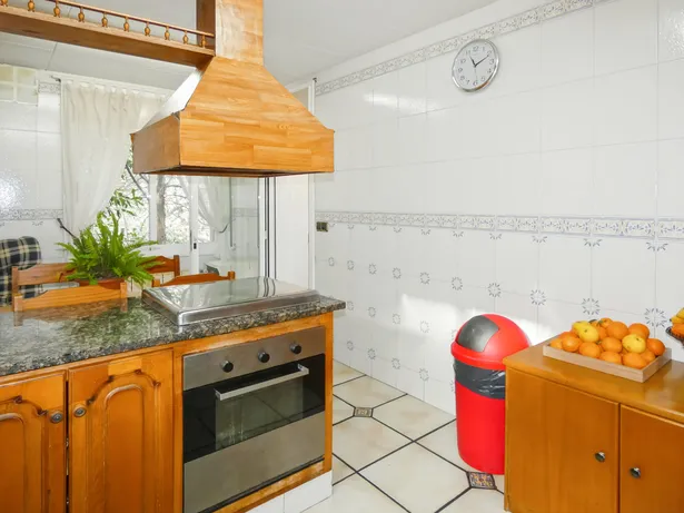 Casa perfecta para dos familias en Argentona. Con amplios espacios, terrazas y terreno para piscina.