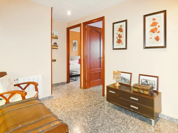 Casa perfecta para dos familias en Argentona. Con amplios espacios, terrazas y terreno para piscina.