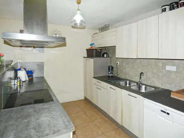 Casa perfecta para dos familias en Argentona. Con amplios espacios, terrazas y terreno para piscina.