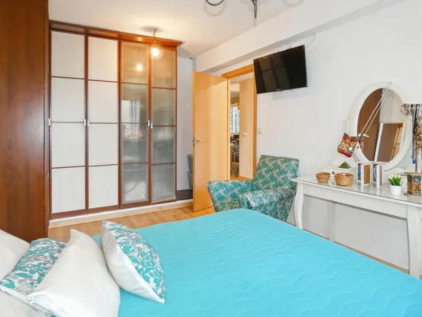 Casa perfecta para dos familias en Argentona. Con amplios espacios, terrazas y terreno para piscina.