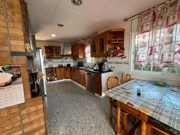 ¡VIVE EL SUEÑO EN LA MUNTANYETA, CALELLA! 🏡✨