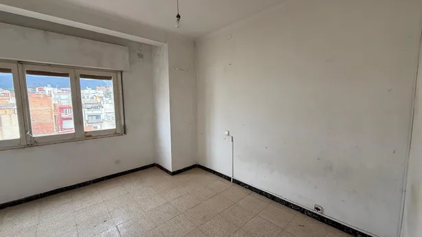 ¡Ático en venta en pleno centro de Calella!