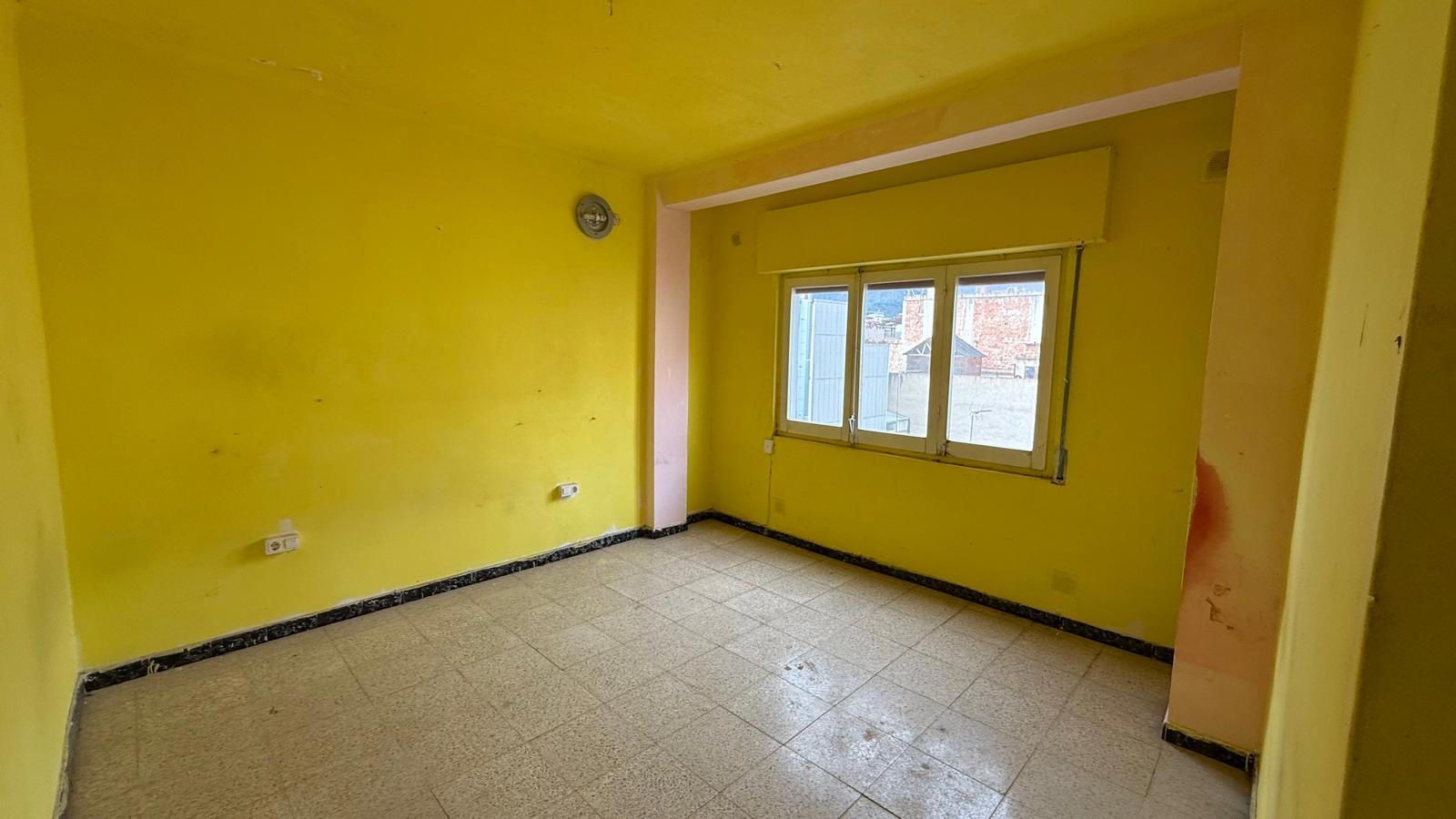 ¡Ático en venta en pleno centro de Calella!