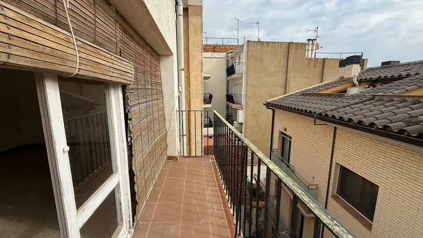 ¡Ático en venta en pleno centro de Calella!