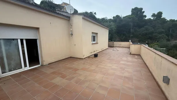¡Descubre tu nuevo hogar con vistas en Santa Susanna!