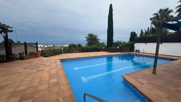 🏡 Exclusivo chalet independiente en Sant Pol de Mar, a solo 10 minutos de la playa 🌊
