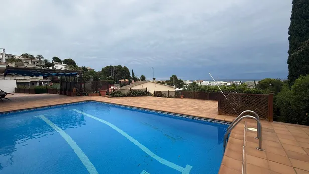🏡 Exclusivo chalet independiente en Sant Pol de Mar, a solo 10 minutos de la playa 🌊