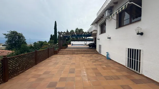 🏡 Exclusivo chalet independiente en Sant Pol de Mar, a solo 10 minutos de la playa 🌊