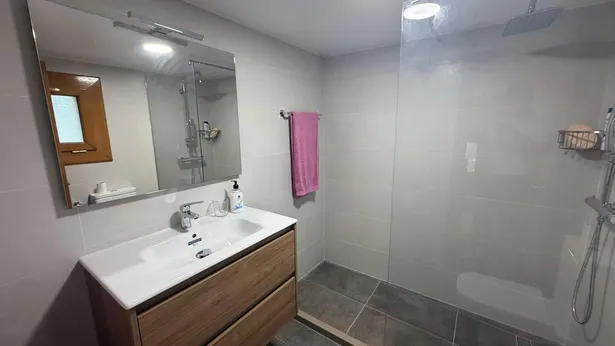 🏡 Exclusivo chalet independiente en Sant Pol de Mar, a solo 10 minutos de la playa 🌊