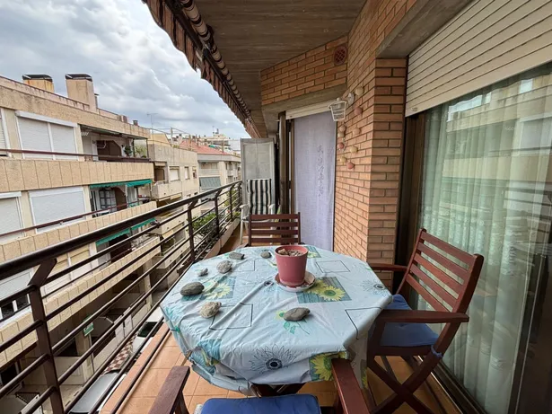Dúplex a Pineda de Mar!
