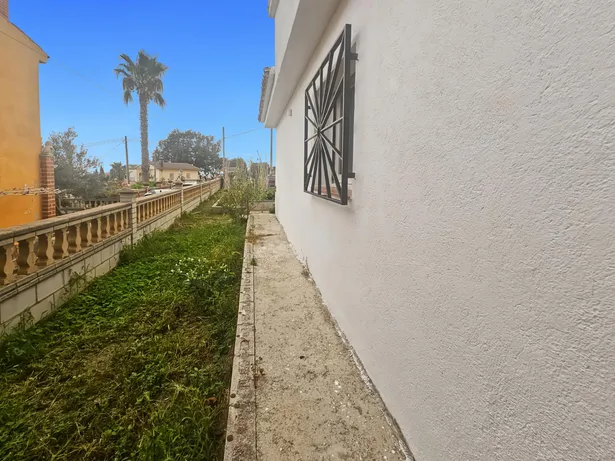 Casa a la Urbanització Font Montnegre, a Sant Iscle de Vallalta