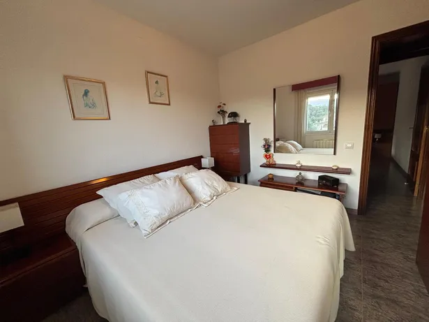 ¡Casa con piscina en Ágora Park, Tordera!