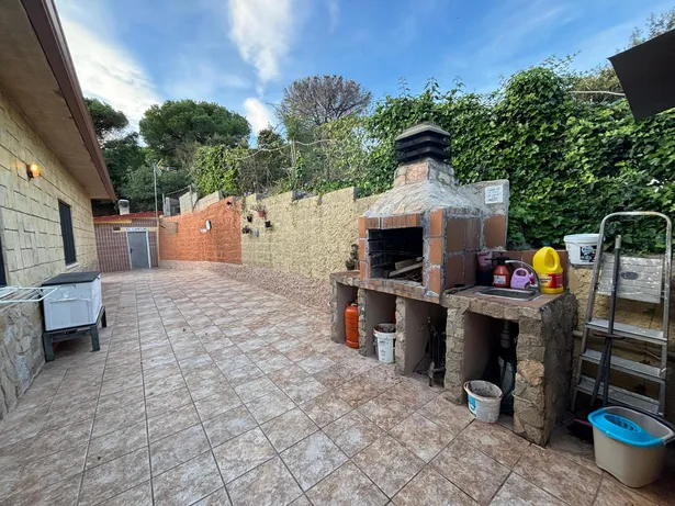 ¡Casa con piscina en Ágora Park, Tordera!