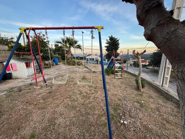 ¡Casa con piscina en Ágora Park, Tordera!