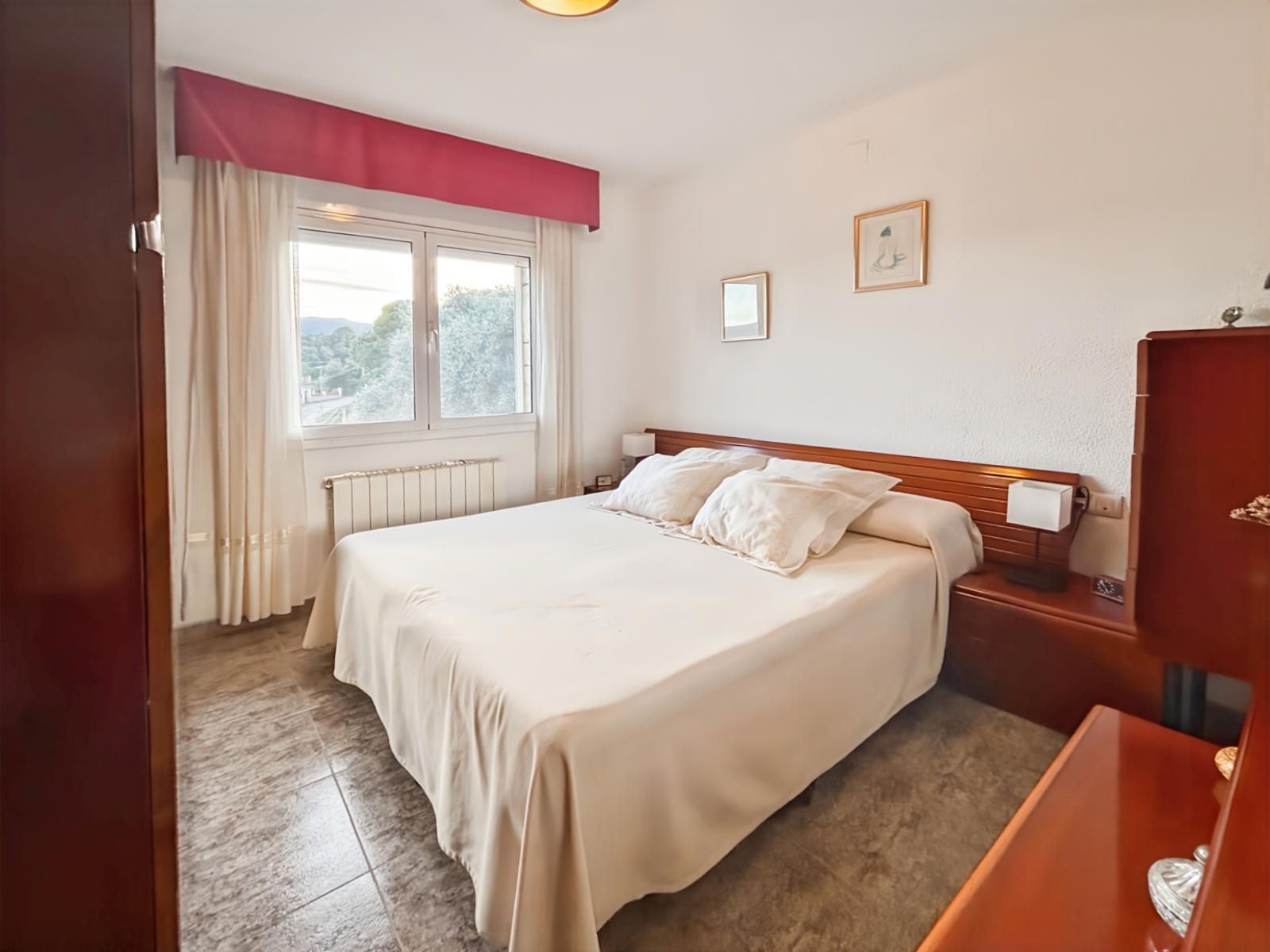 ¡Casa con piscina en Ágora Park, Tordera!