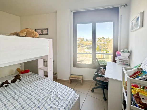 Casa con piscina y garaje en Can Prat – Lliçà de Vall