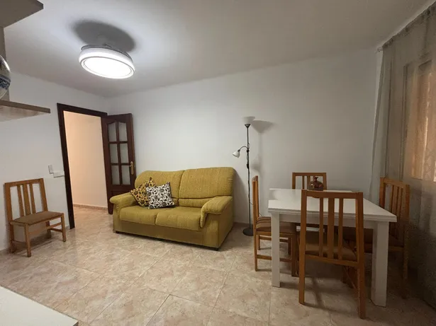 Baix en exclusiva al semi centre de Pineda!