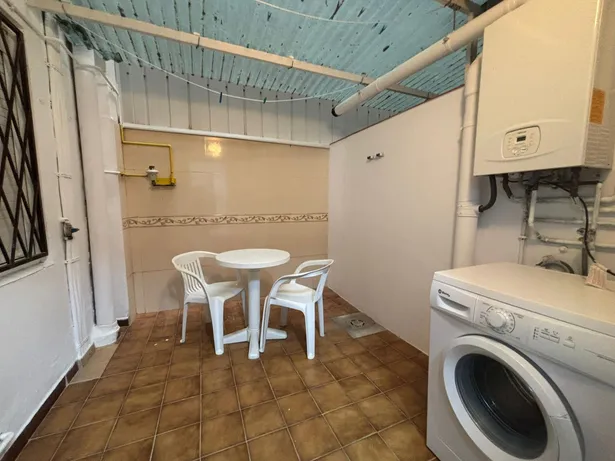 Baix en exclusiva al semi centre de Pineda!