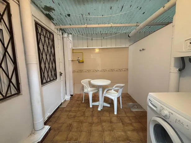 Baix en exclusiva al semi centre de Pineda!