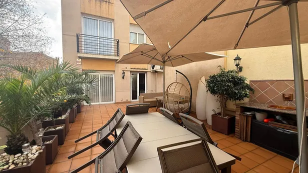 Exclusiu tríplex amb gran pati en el cor de Mataró