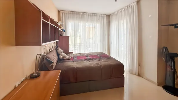 Exclusiu tríplex amb gran pati en el cor de Mataró