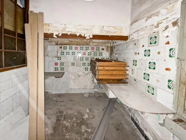 Vivienda a reformar con enorme potencial en zona prime, Argentona