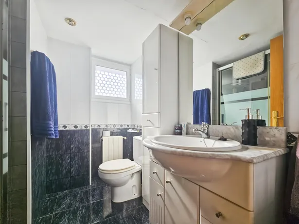 Piso de 4 habitaciones con piscina en Sant Andreu de Llavaneras