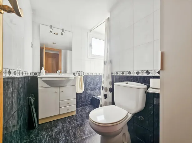 Piso de 4 habitaciones con piscina en Sant Andreu de Llavaneras