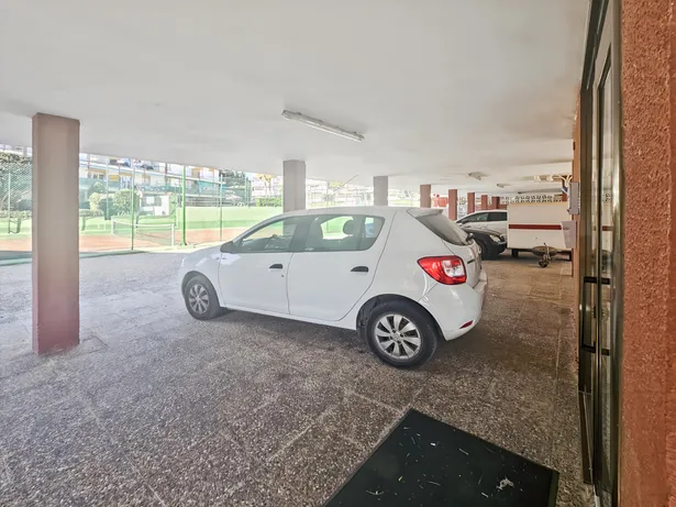 Piso de 4 habitaciones con piscina en Sant Andreu de Llavaneras