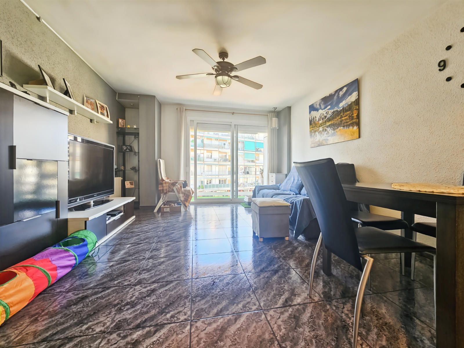 Piso de 4 habitaciones con piscina en Sant Andreu de Llavaneras