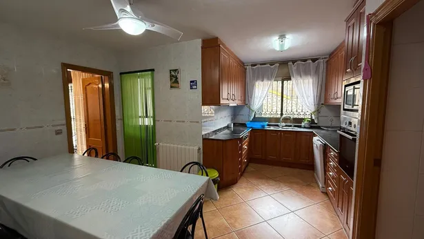 ¡Chalet con piscina en Mas Mora, Tordera!