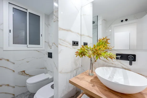 Exclusiva vivienda reformada de 215 m² en la emblemática esquina Diagonal–Muntaner