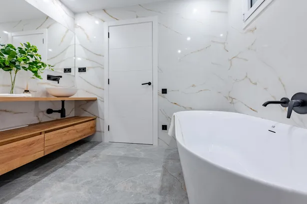Exclusiva vivienda reformada de 215 m² en la emblemática esquina Diagonal–Muntaner