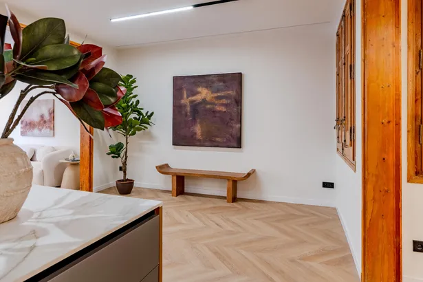 Exclusiva vivienda reformada de 215 m² en la emblemática esquina Diagonal–Muntaner